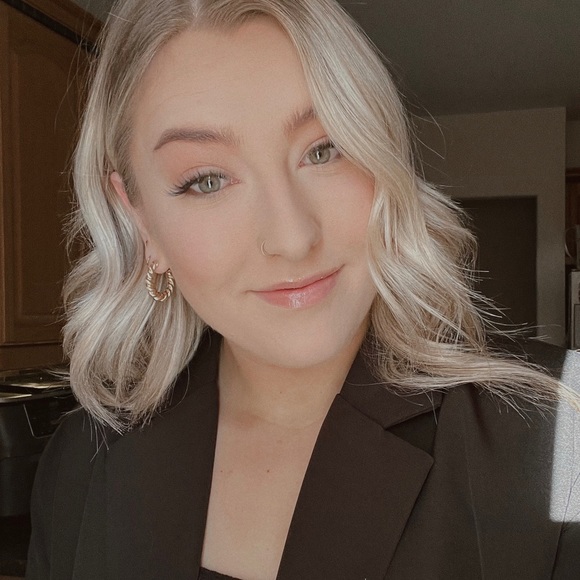 Meet your Posher, Caelan - Picture 1 of 1